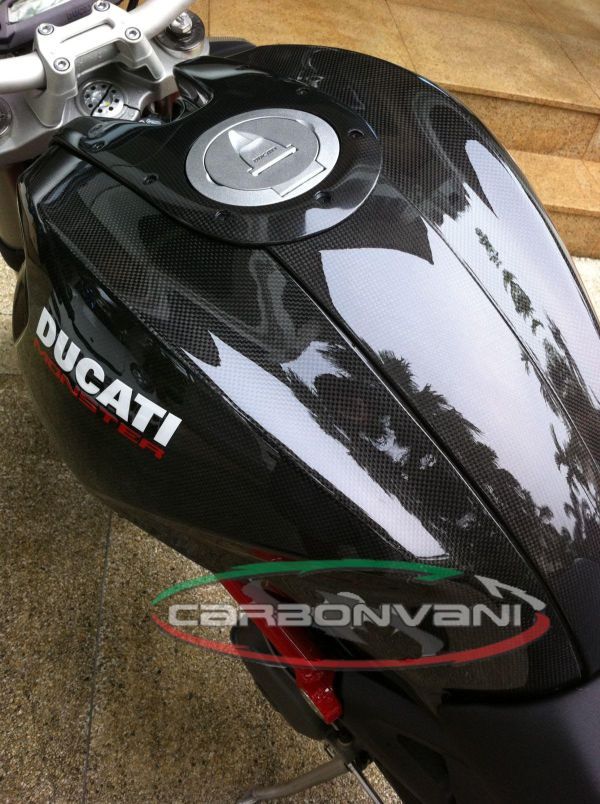 Carbonvani Tank Verkleidung für Ducati Monster 696 796 1100